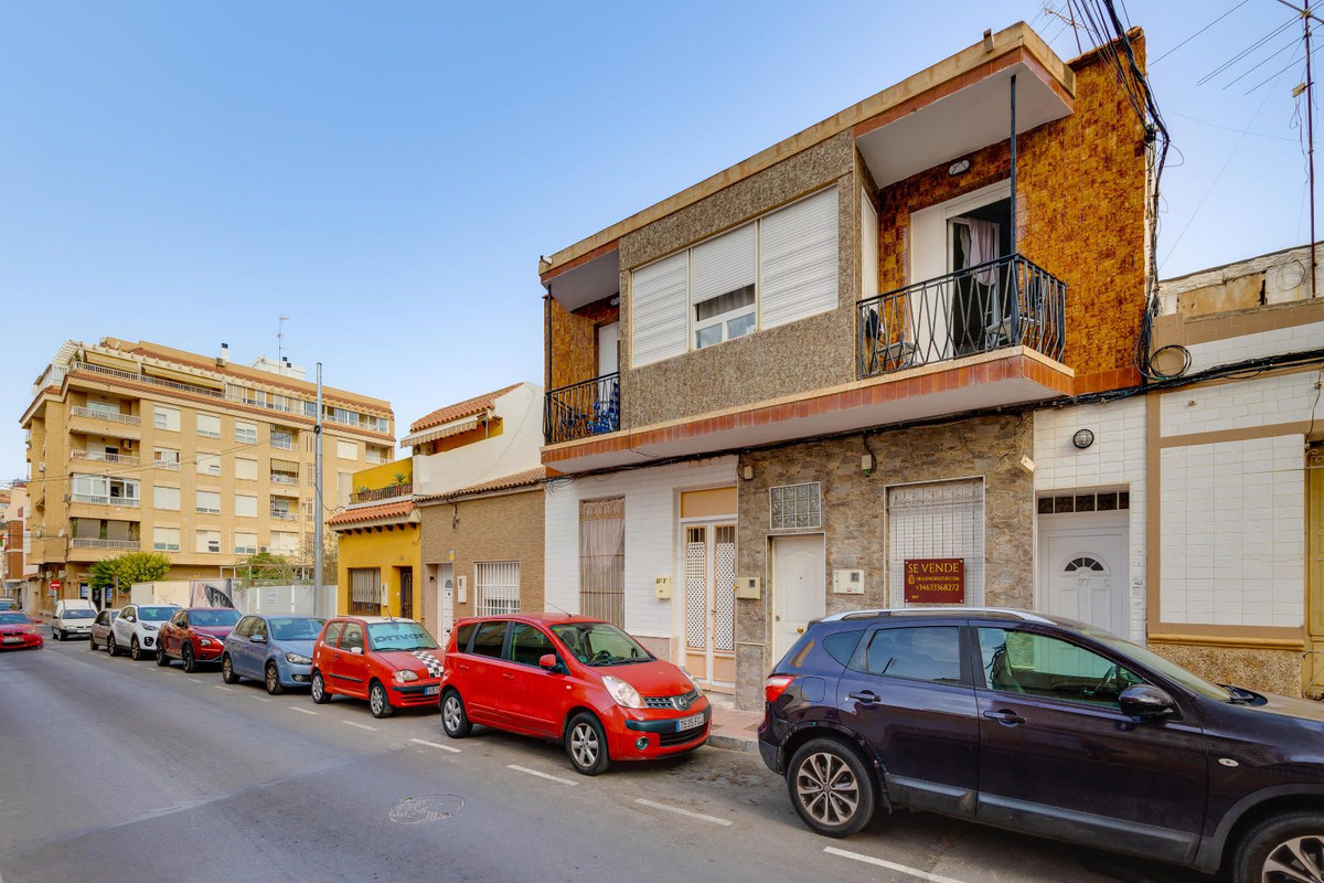 Se vende Apartamento Planta Baja de 3 dormitorios en Costa Blanca, Alicante, España