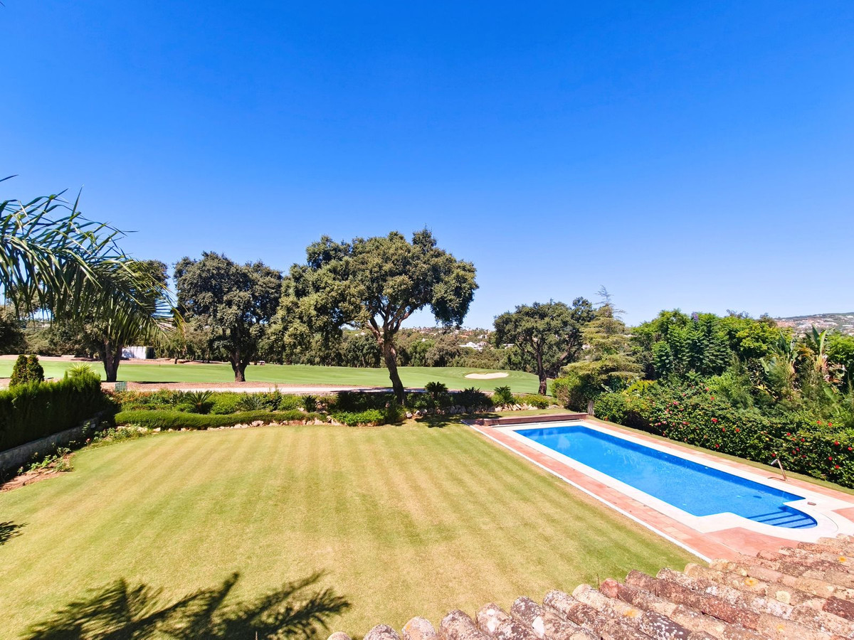 Se vende Villa - Chalet de 7 dormitorios en Costa Del Sol, Cadiz, España