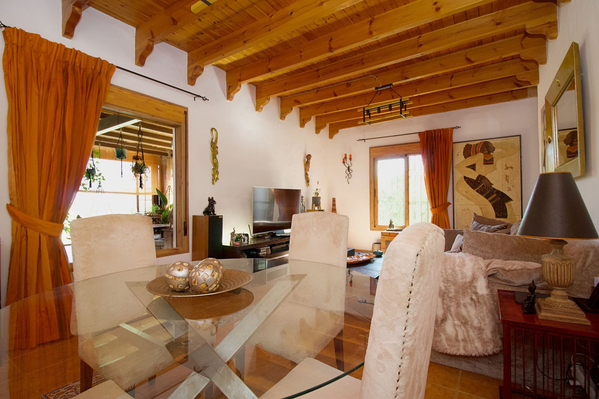2 Bed Townhouse for sale in Coín Costa Del Sol, Málaga, Spain