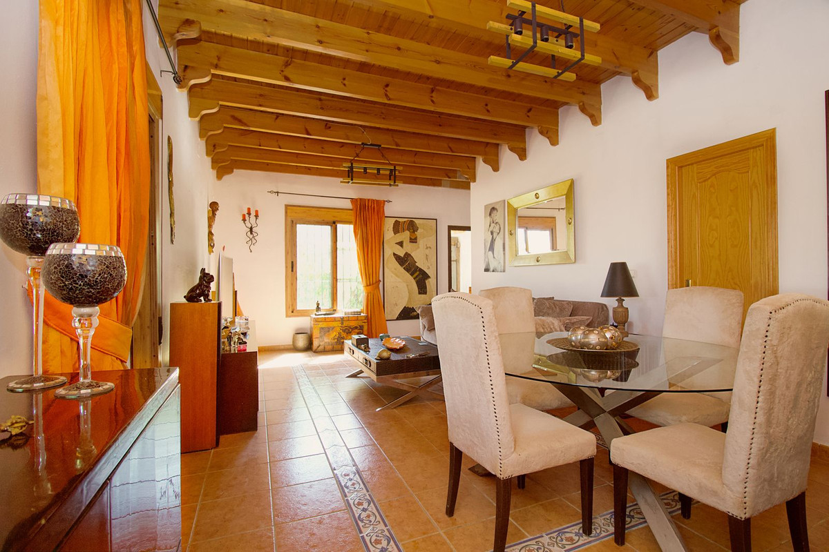 2 Bed Townhouse for sale in Coín Costa Del Sol, Málaga, Spain