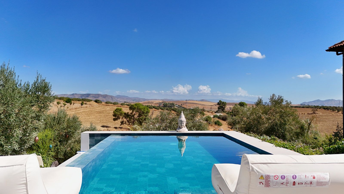 2 Bed Townhouse for sale in Coín Costa Del Sol, Málaga, Spain