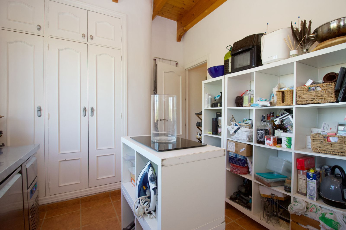 2 Bed Townhouse for sale in Coín Costa Del Sol, Málaga, Spain