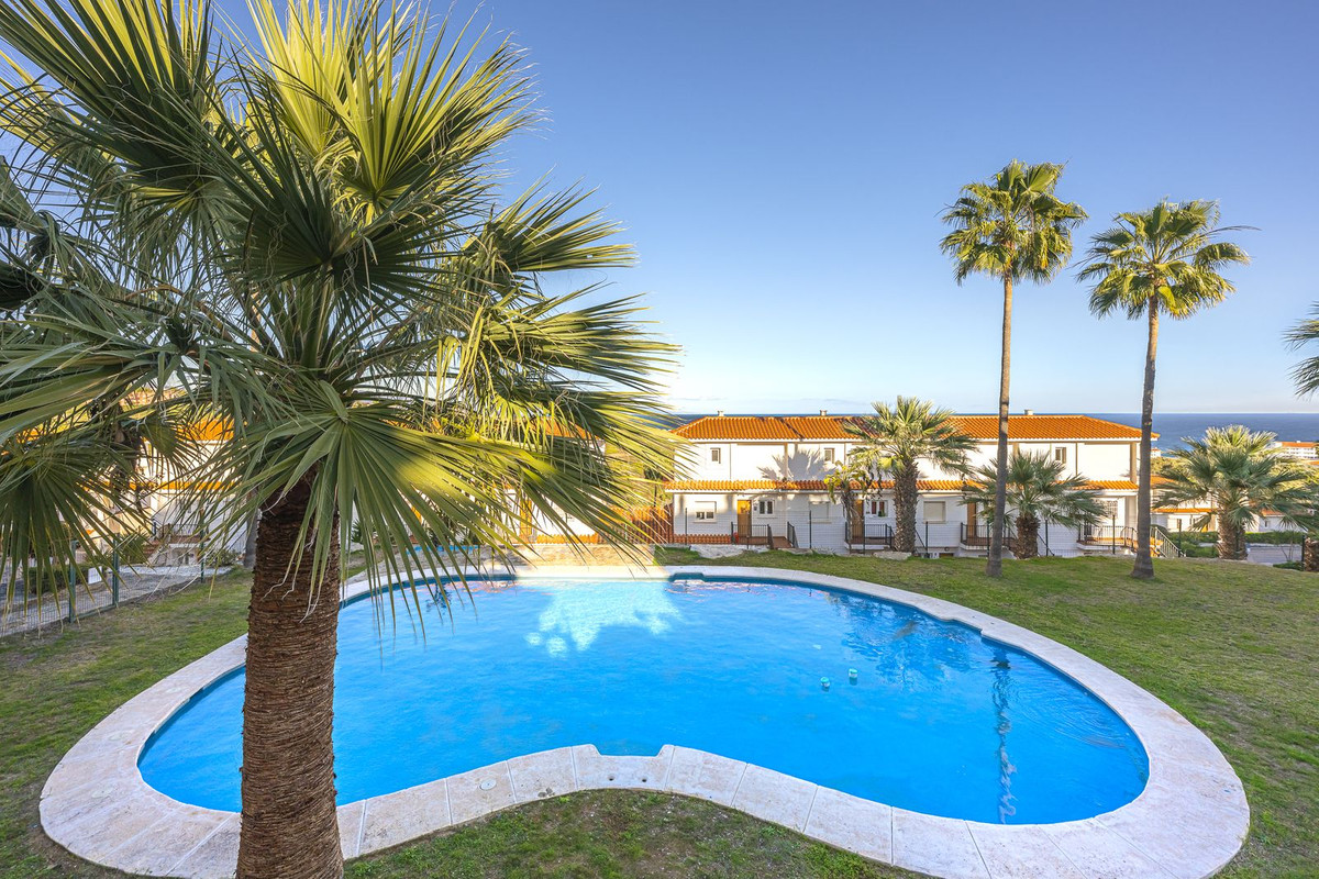 2 Bed Apartment for sale in Manilva Costa Del Sol, Málaga, Spain