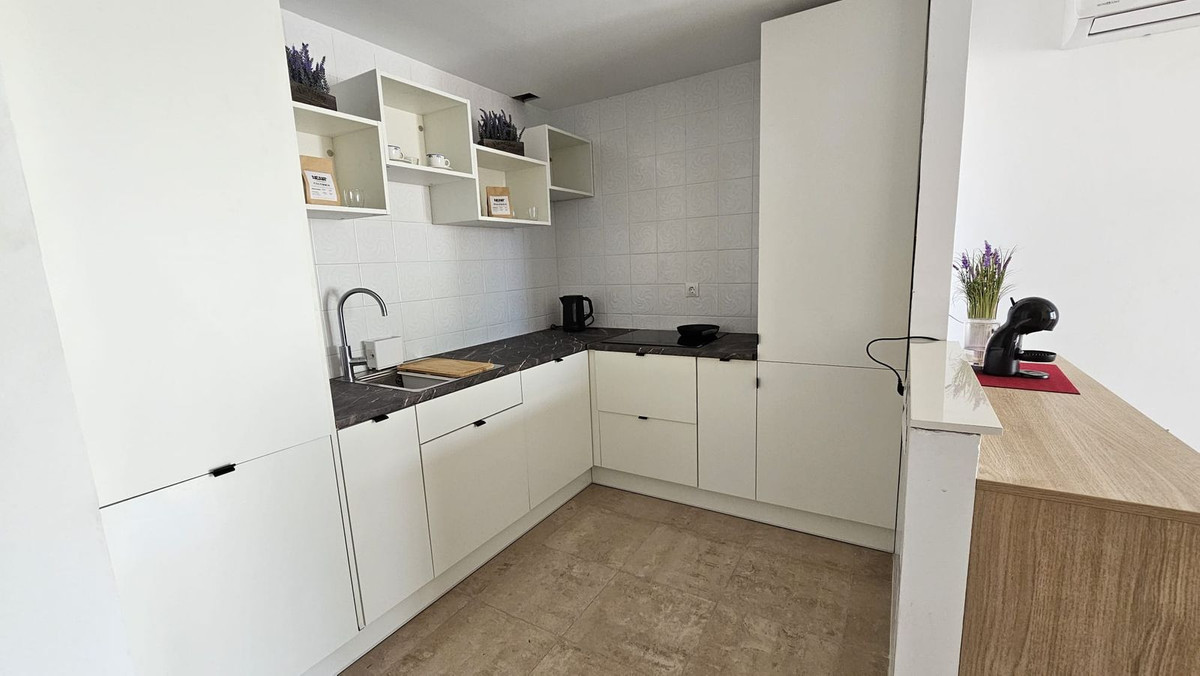 2 Bed Apartment for sale in Manilva Costa Del Sol, Málaga, Spain