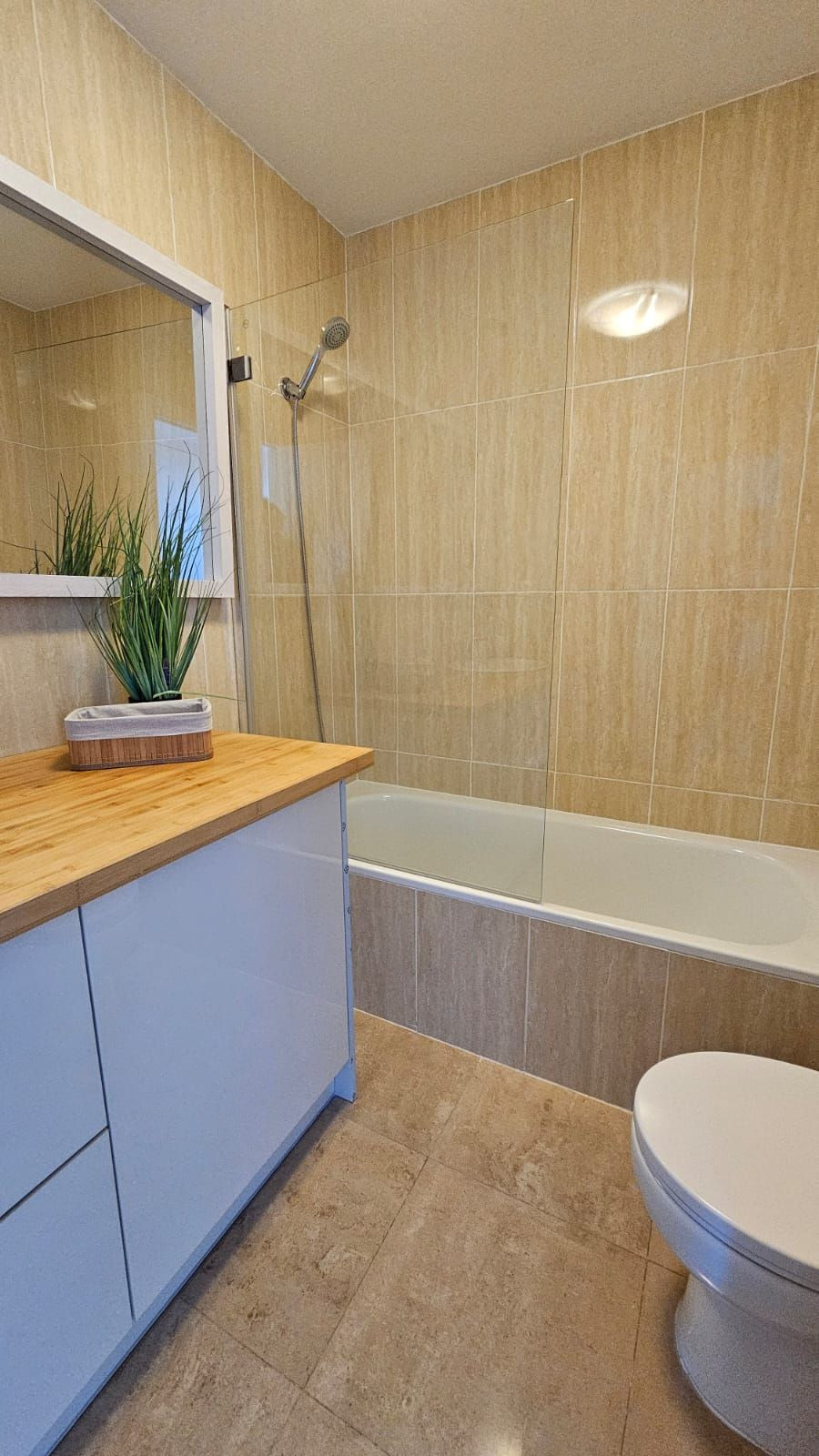 2 Bed Apartment for sale in Manilva Costa Del Sol, Málaga, Spain