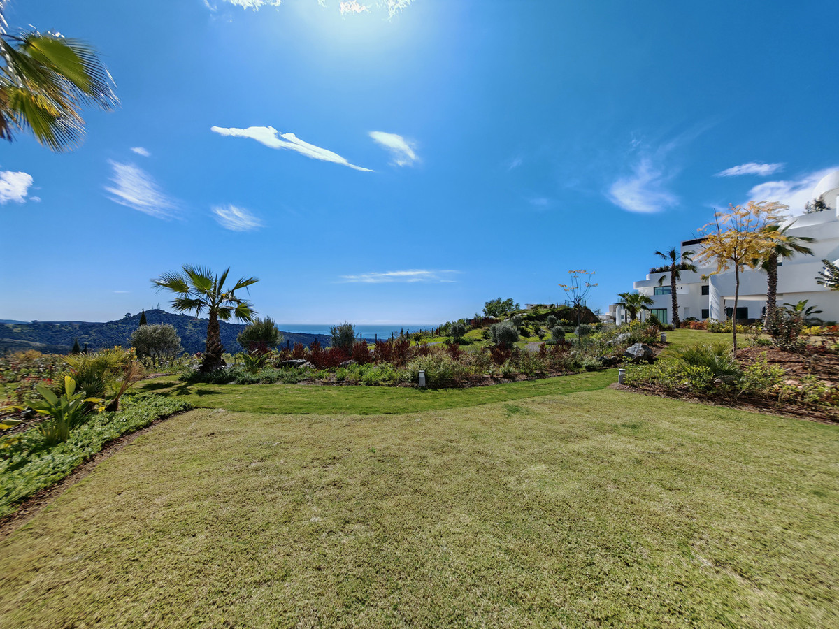 3 Bed Apartment for sale in Ojén Costa Del Sol, Málaga, Spain