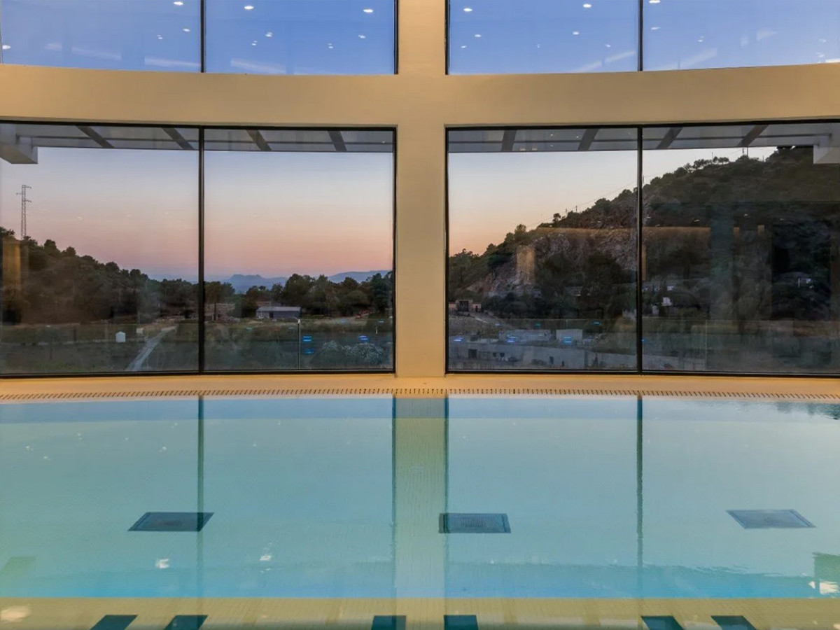 3 Bed Apartment for sale in Ojén Costa Del Sol, Málaga, Spain