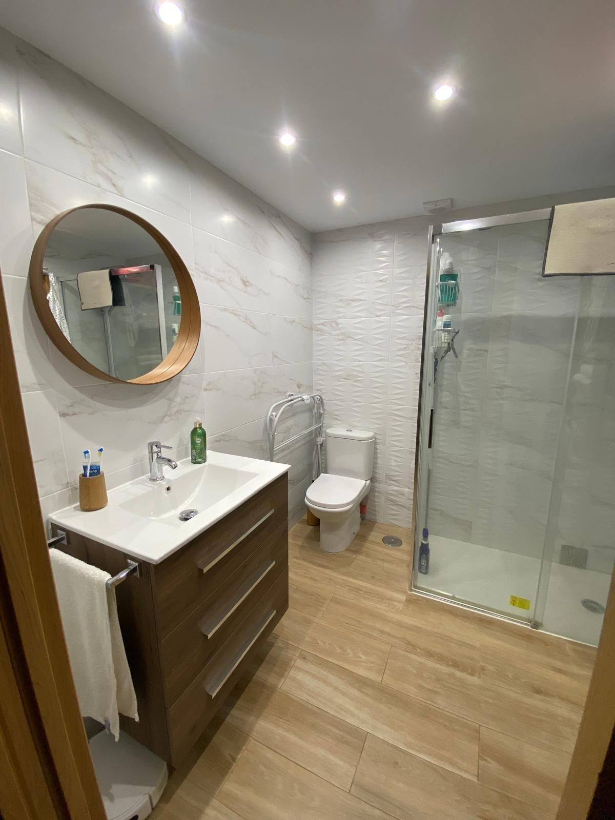 Se vende Apartamento Planta Media de 1 dormitorios en Costa Del Sol, Málaga, España