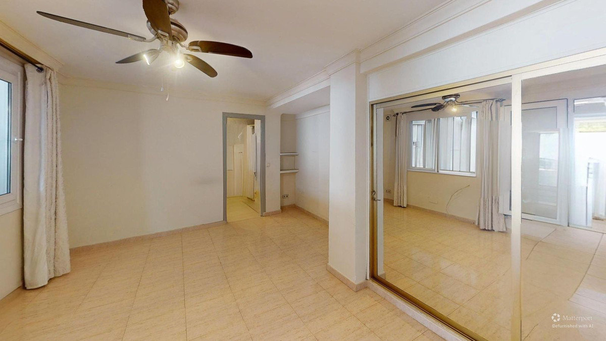 Se vende Villa - Chalet de 4 dormitorios en Costa Del Sol, Málaga, España