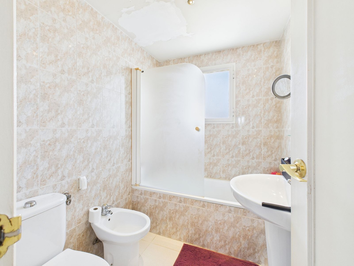 Se vende Adosada de 3 dormitorios en Costa Del Sol, Málaga, España
