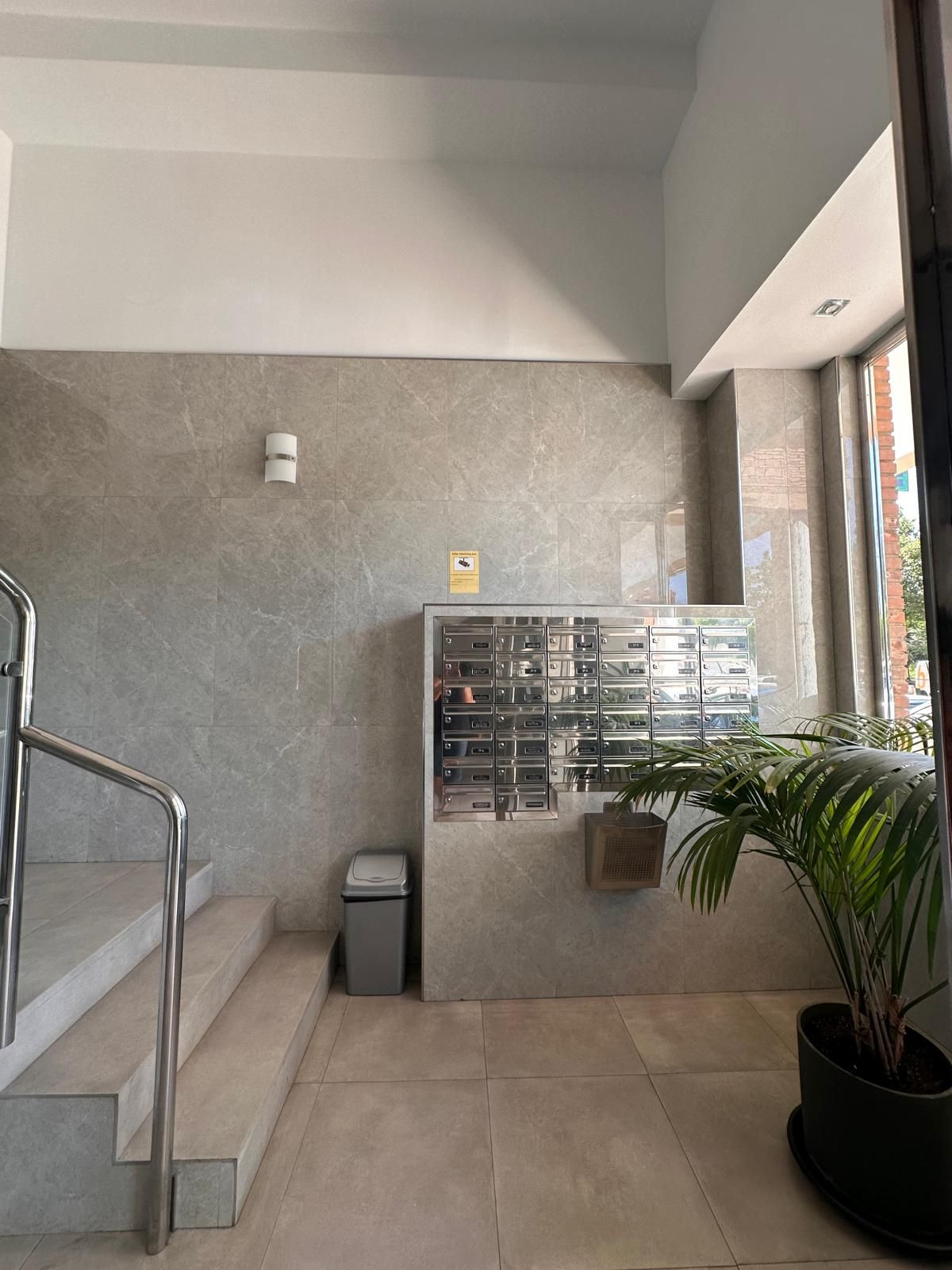 Se vende Apartamento Planta Media de 4 dormitorios en Málaga Ciudad, Málaga, España