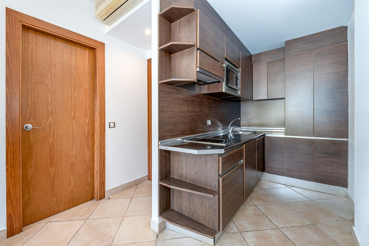Se vende Apartamento en Planta Última de 1 dormitorios en Costa Del Sol, Málaga, España