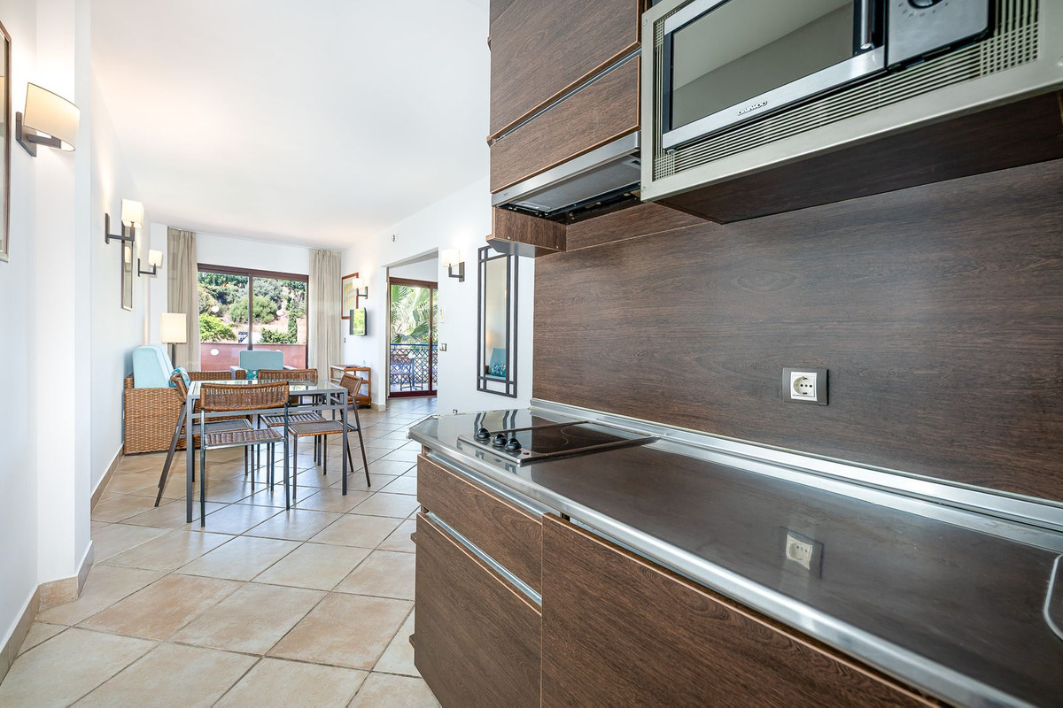 Se vende Apartamento en Planta Última de 1 dormitorios en Costa Del Sol, Málaga, España