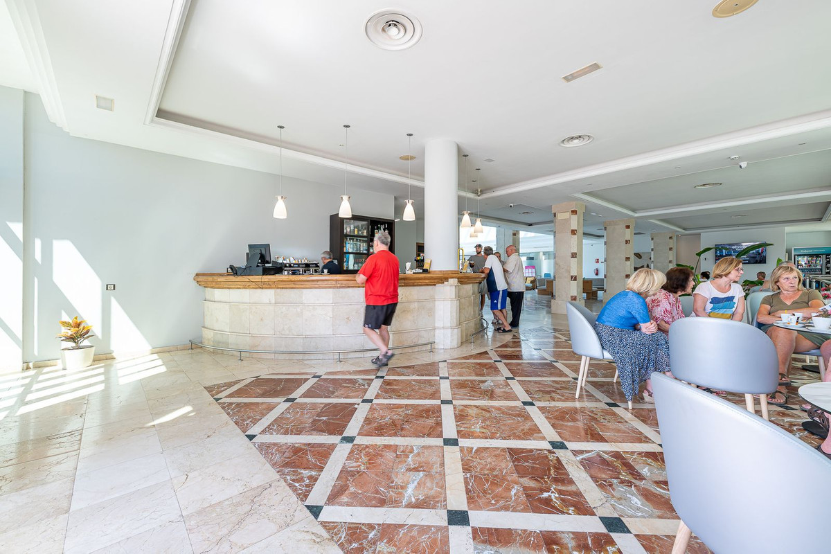 Se vende Apartamento en Planta Última de 1 dormitorios en Costa Del Sol, Málaga, España