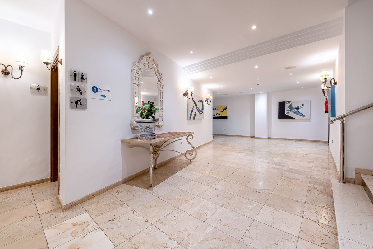 Se vende Apartamento en Planta Última de 1 dormitorios en Costa Del Sol, Málaga, España