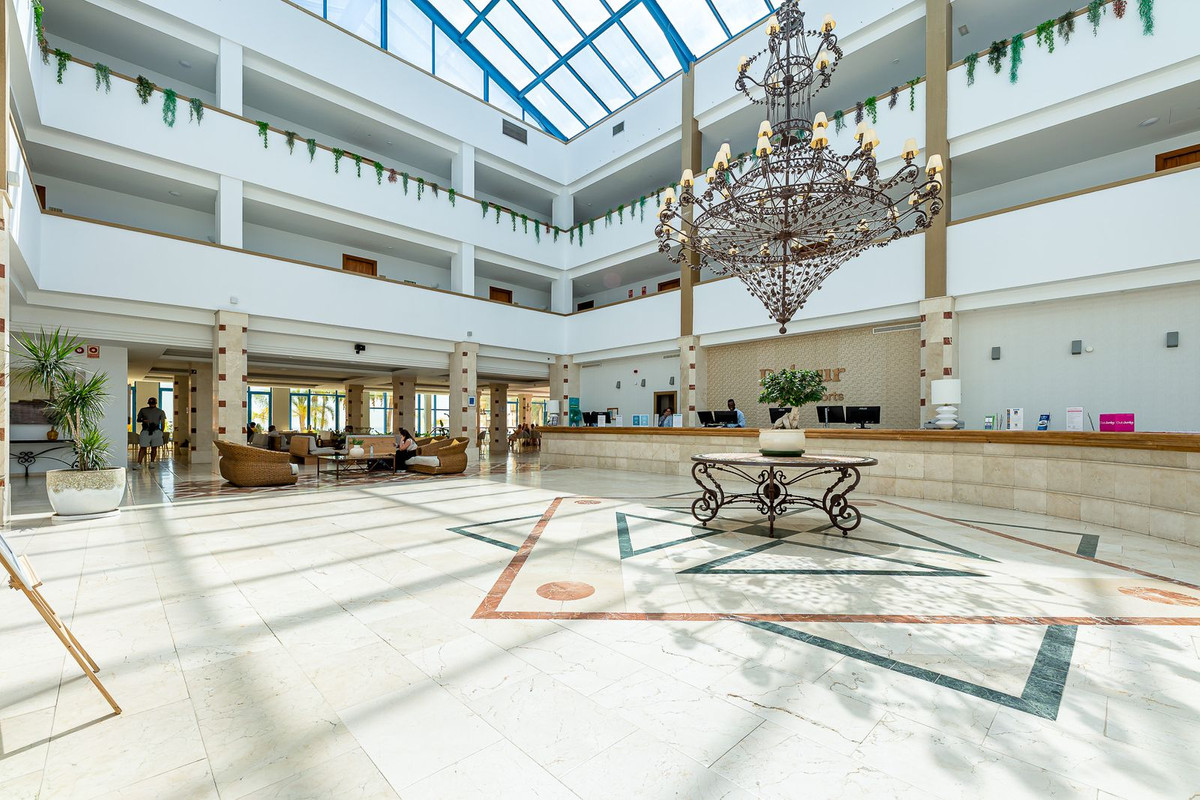 Se vende Apartamento en Planta Última de 1 dormitorios en Costa Del Sol, Málaga, España