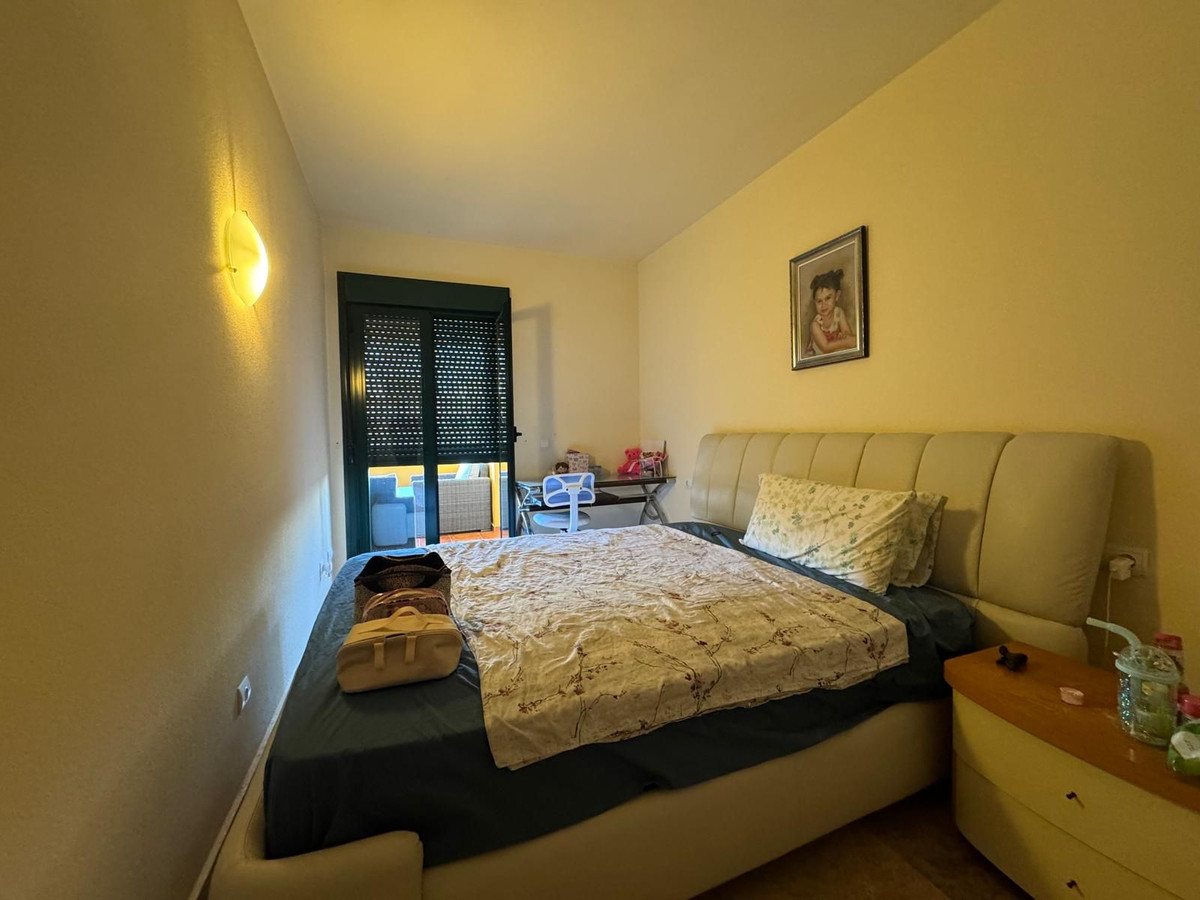 Se vende Apartamento Planta Media de 3 dormitorios en Costa Del Sol, Málaga, España