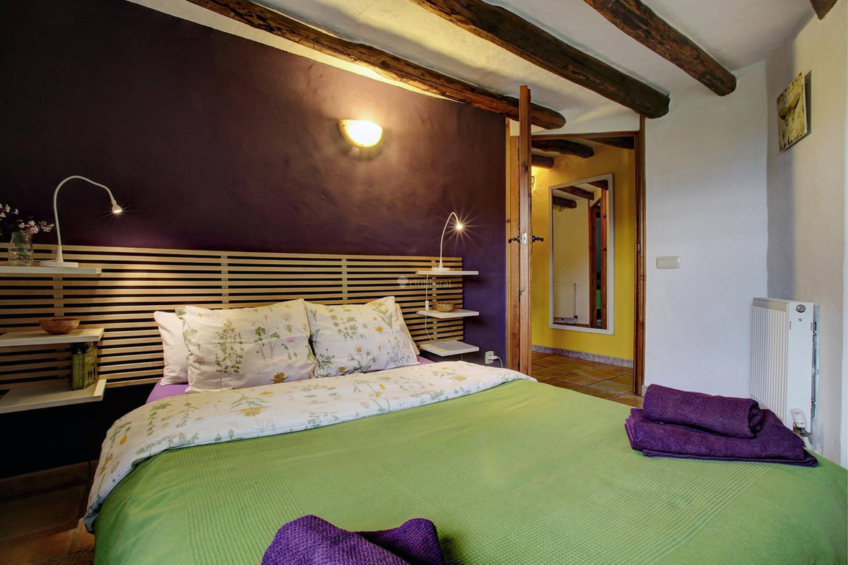 Se vende Edificio residencial de 3 dormitorios en Costa Del Sol, Málaga, España