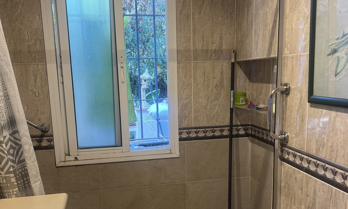 6 Bed Townhouse for sale in Marbella Costa Del Sol, Málaga, Spain