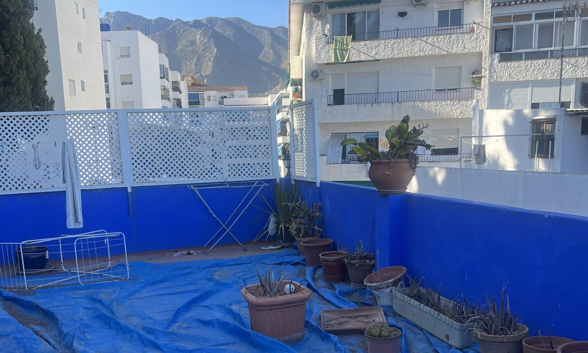 6 Bed Townhouse for sale in Marbella Costa Del Sol, Málaga, Spain