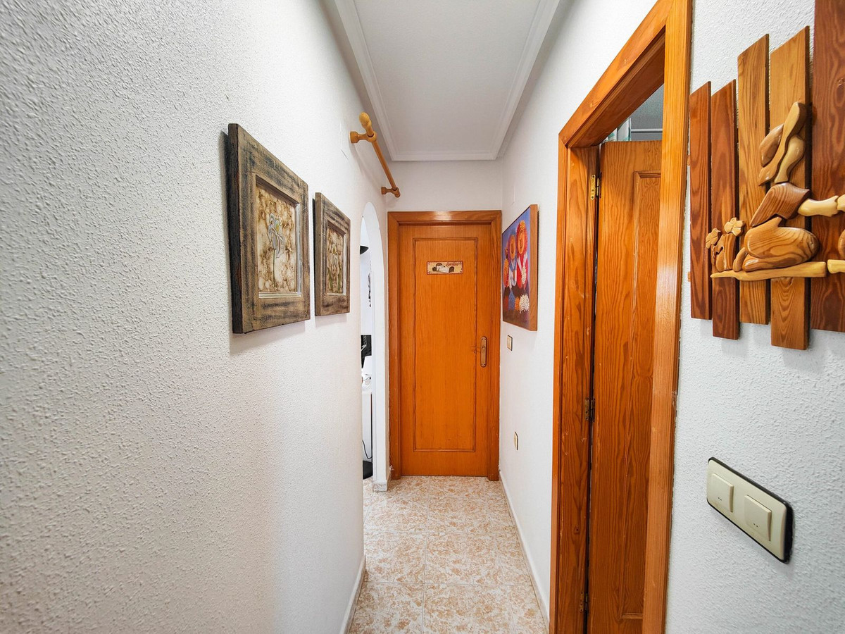 Se vende Apartamento en Planta Última de 3 dormitorios en Costa Blanca, Alicante, España