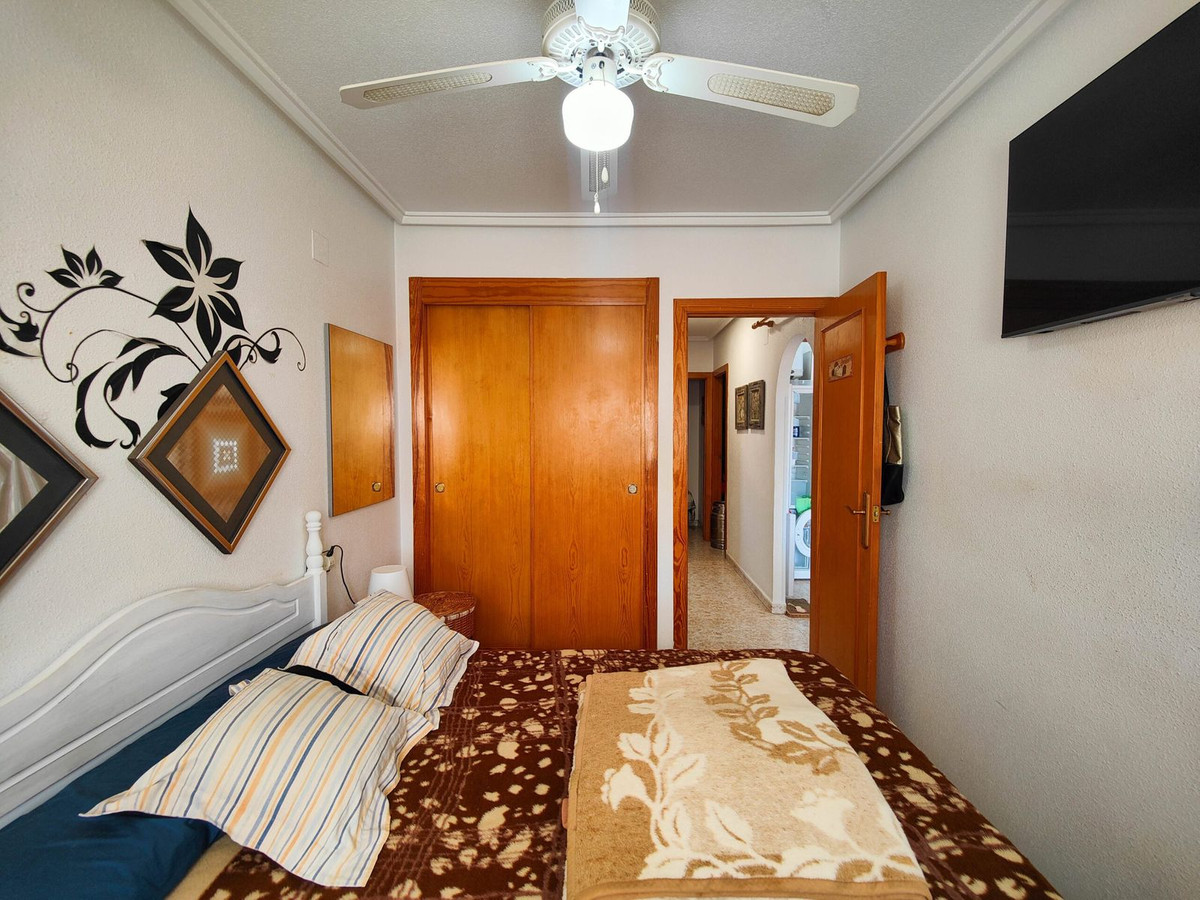 Se vende Apartamento en Planta Última de 3 dormitorios en Costa Blanca, Alicante, España