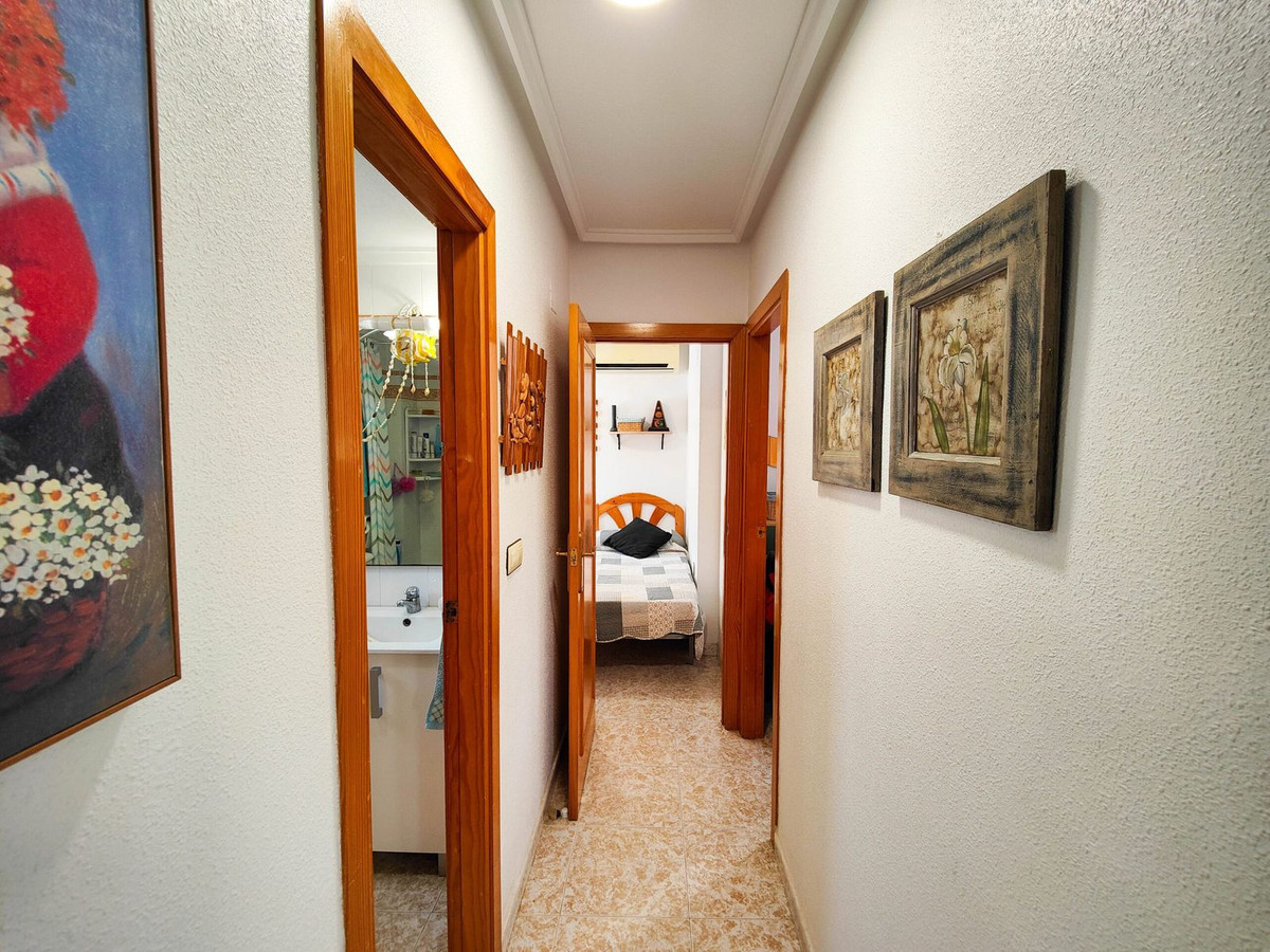 Se vende Apartamento en Planta Última de 3 dormitorios en Costa Blanca, Alicante, España