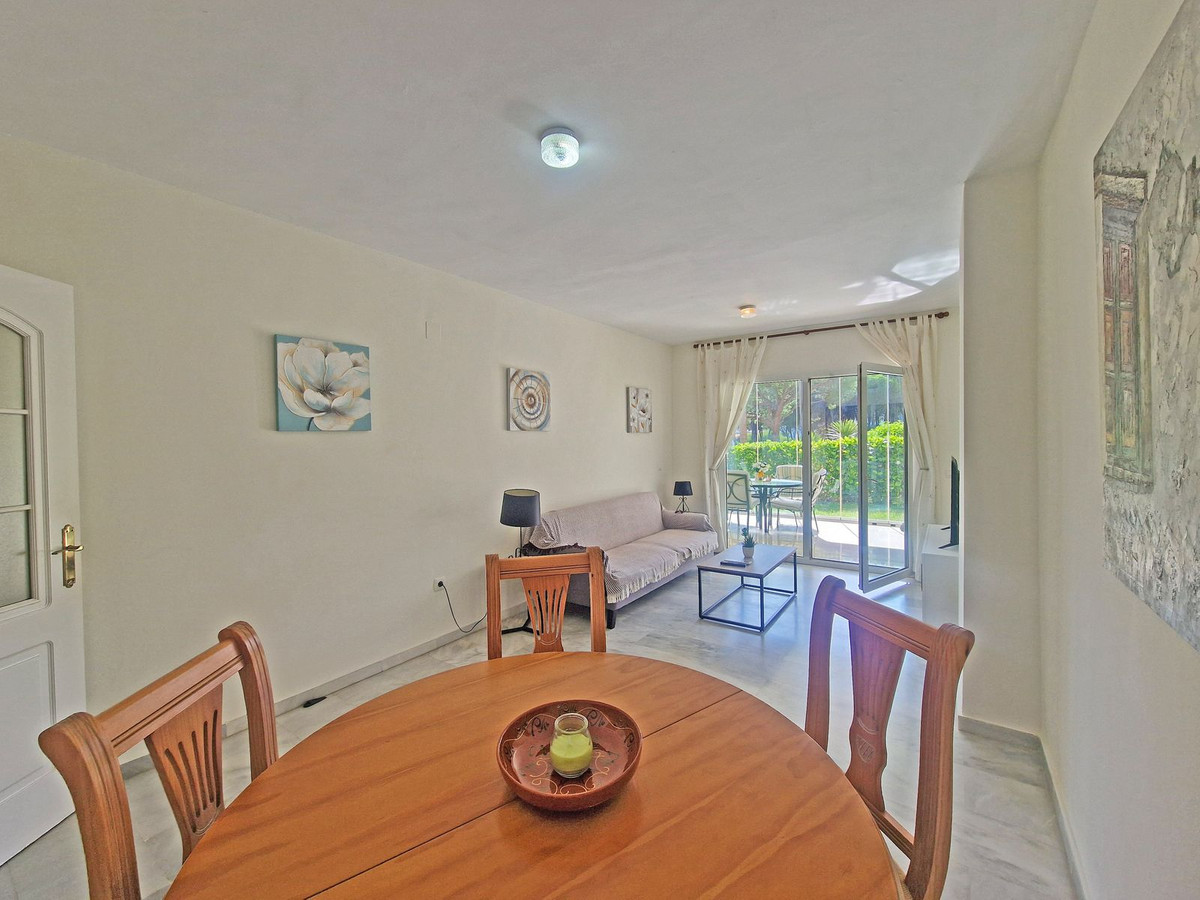 Se vende Apartamento Planta Baja de 2 dormitorios en Costa Del Sol, Málaga, España