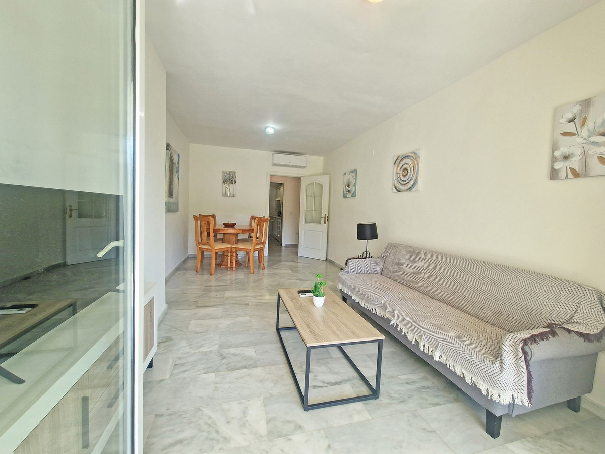 Se vende Apartamento Planta Baja de 2 dormitorios en Costa Del Sol, Málaga, España