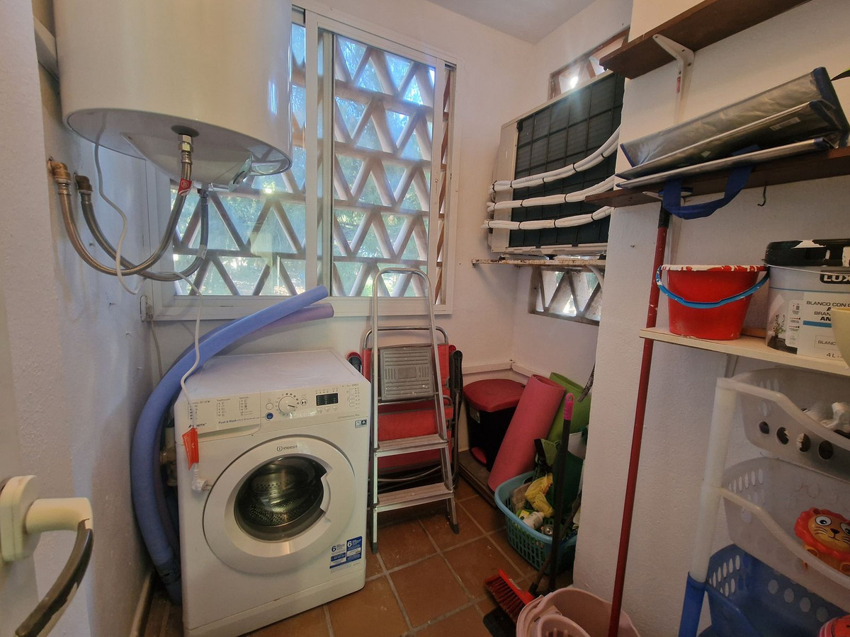 Se vende Apartamento Planta Baja de 2 dormitorios en Costa Del Sol, Málaga, España