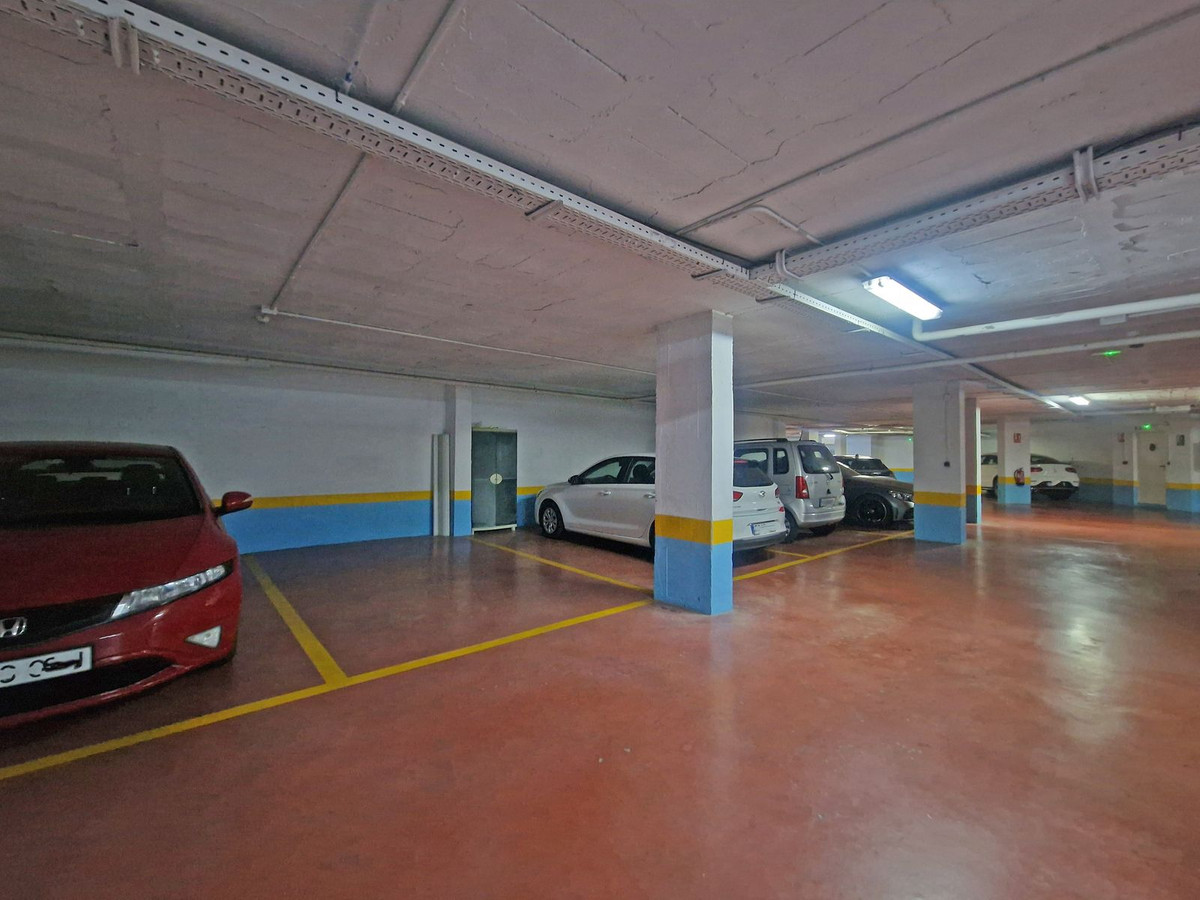 Se vende Apartamento Planta Baja de 2 dormitorios en Costa Del Sol, Málaga, España