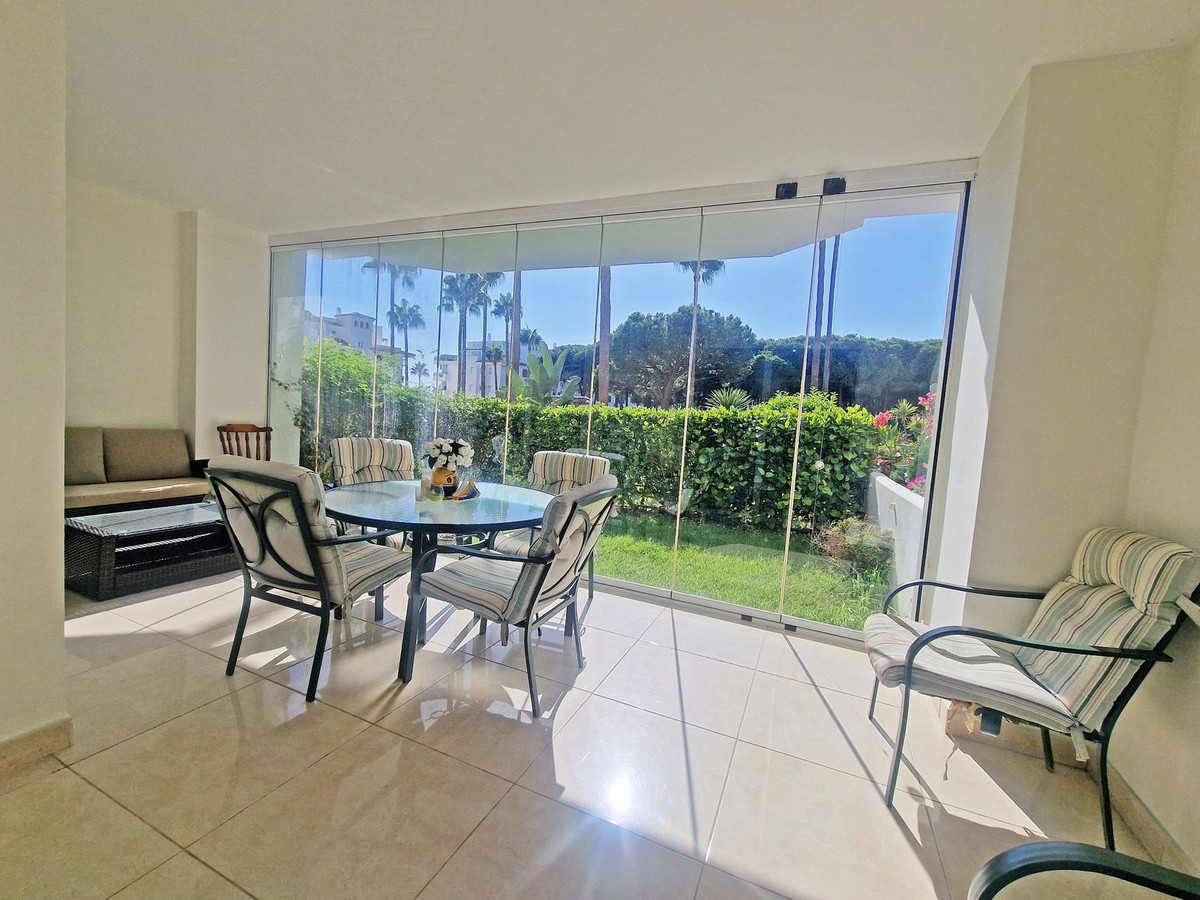 Se vende Apartamento Planta Baja de 2 dormitorios en Costa Del Sol, Málaga, España