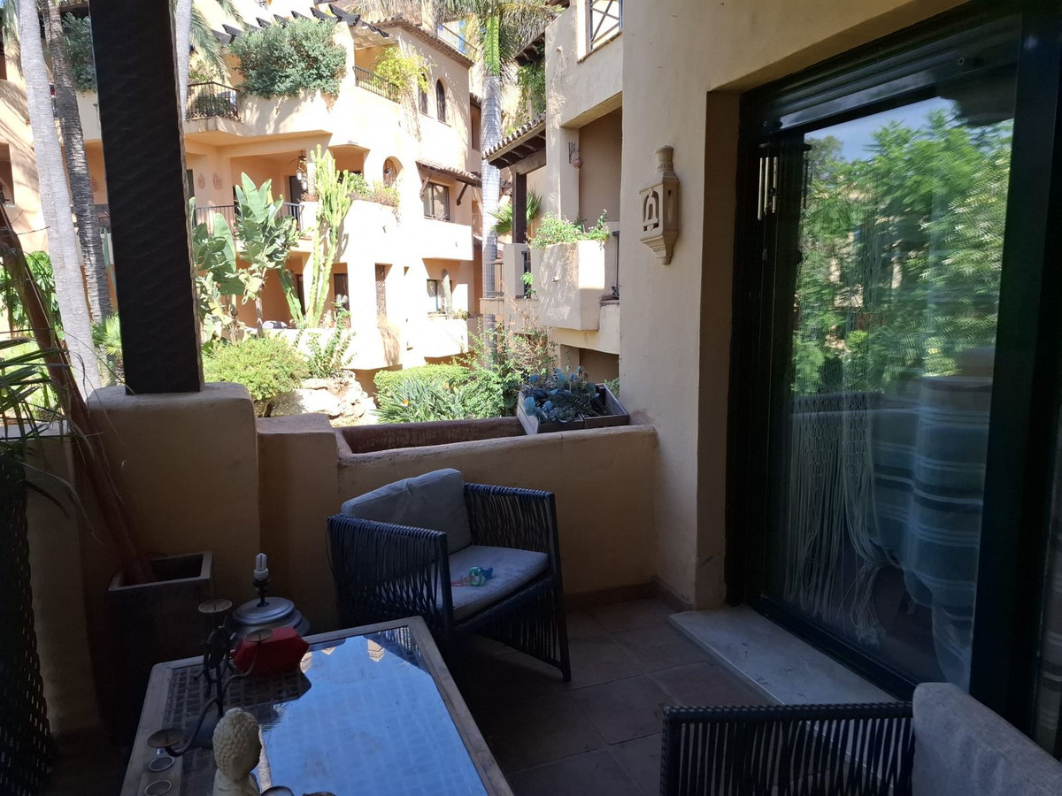 Se vende Apartamento Planta Media de 3 dormitorios en Costa Del Sol, Málaga, España