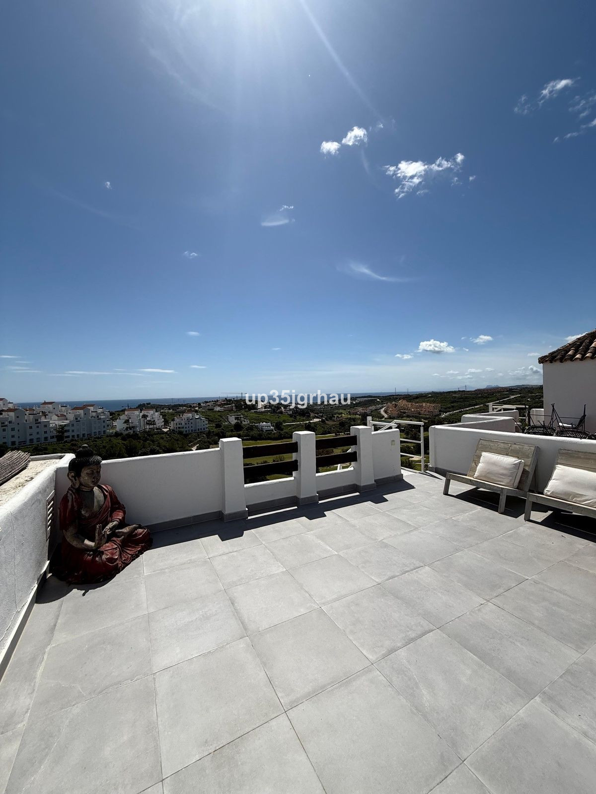 2 Bed Apartment for sale in Estepona Costa Del Sol, Málaga, Spain