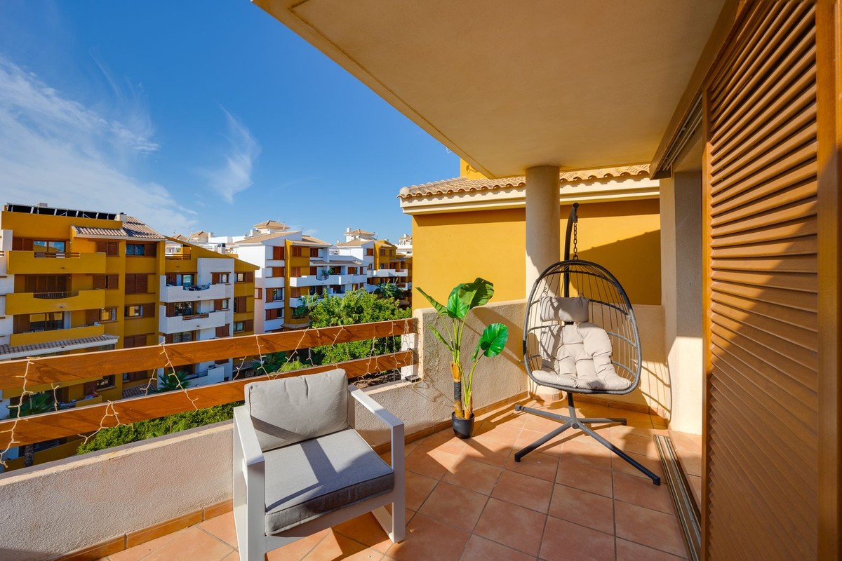 Se vende Ático de 2 dormitorios en Costa Blanca, Alicante, España