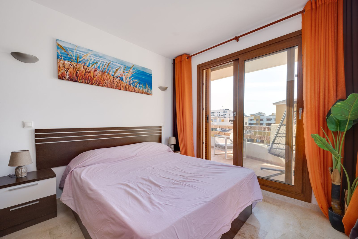 Se vende Ático de 2 dormitorios en Costa Blanca, Alicante, España