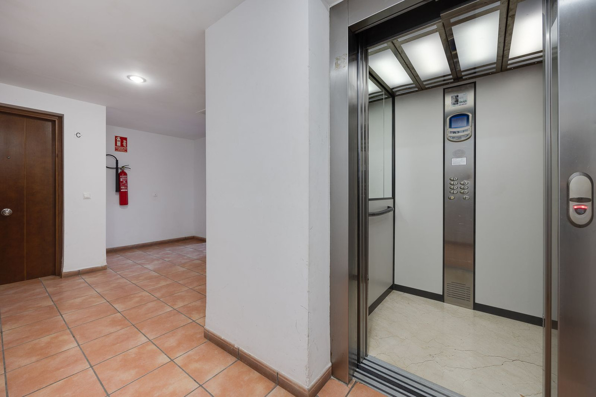Se vende Ático de 2 dormitorios en Costa Blanca, Alicante, España