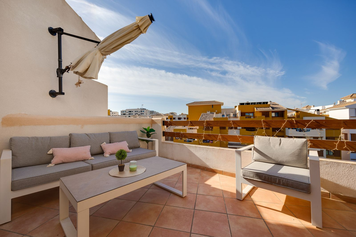 Se vende Ático de 2 dormitorios en Costa Blanca, Alicante, España