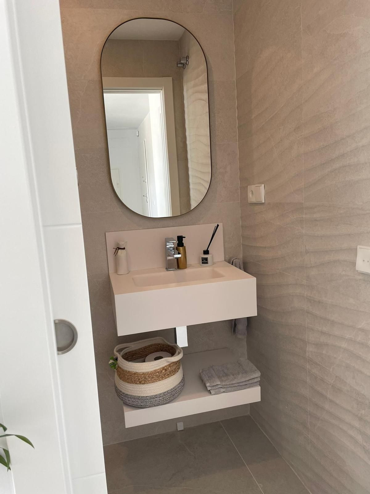 3 Bed Apartment for sale in Benalmadena Costa Costa Del Sol, Málaga, Spain