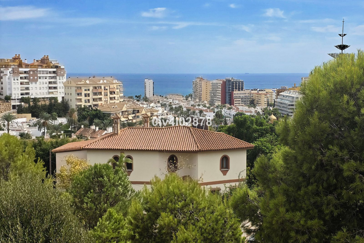Se vende Villa - Chalet de 6 dormitorios en Costa Del Sol, Málaga, España