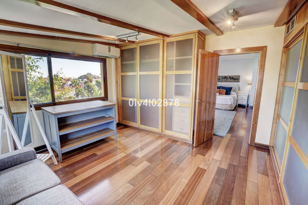 Se vende Villa - Chalet de 6 dormitorios en Costa Del Sol, Málaga, España