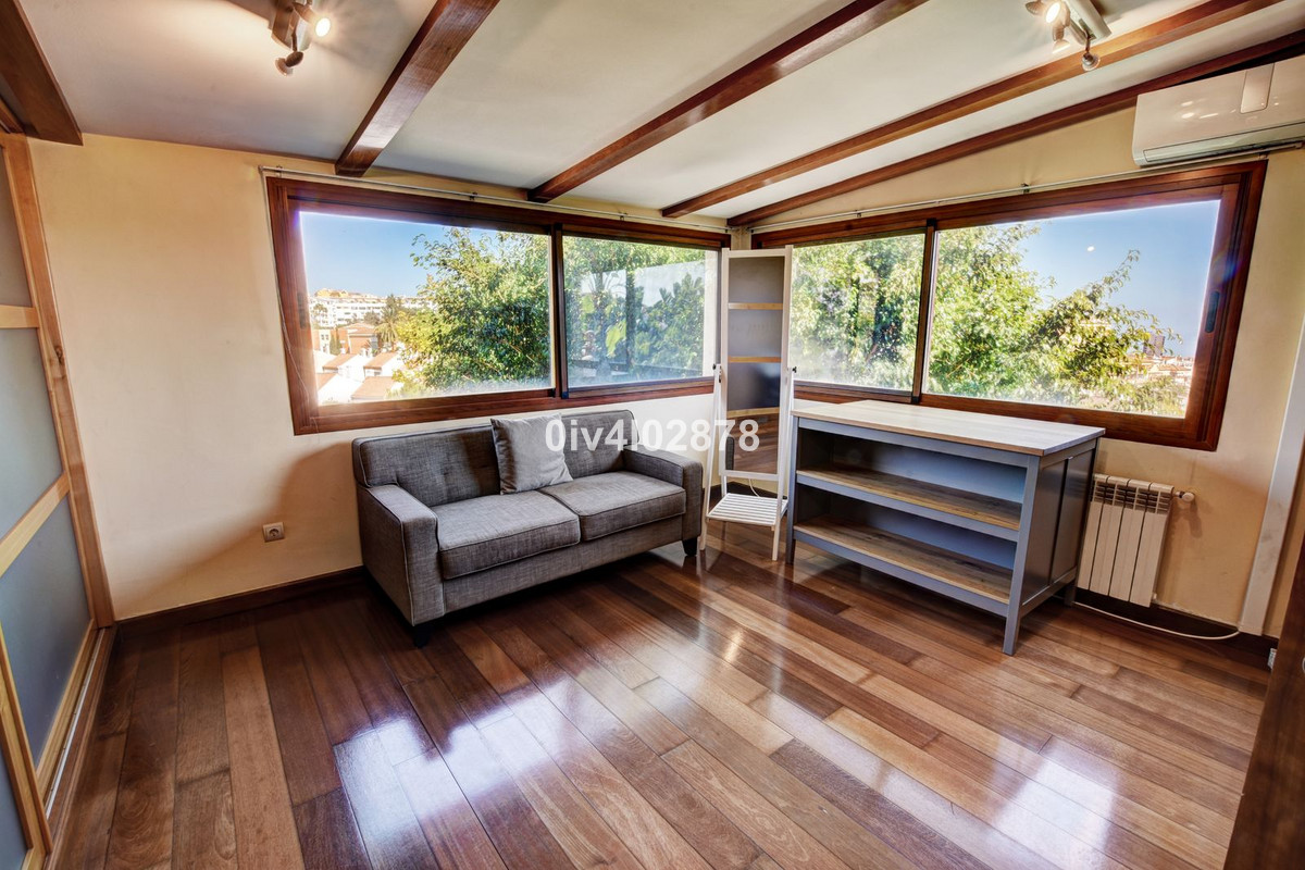 Se vende Villa - Chalet de 6 dormitorios en Costa Del Sol, Málaga, España