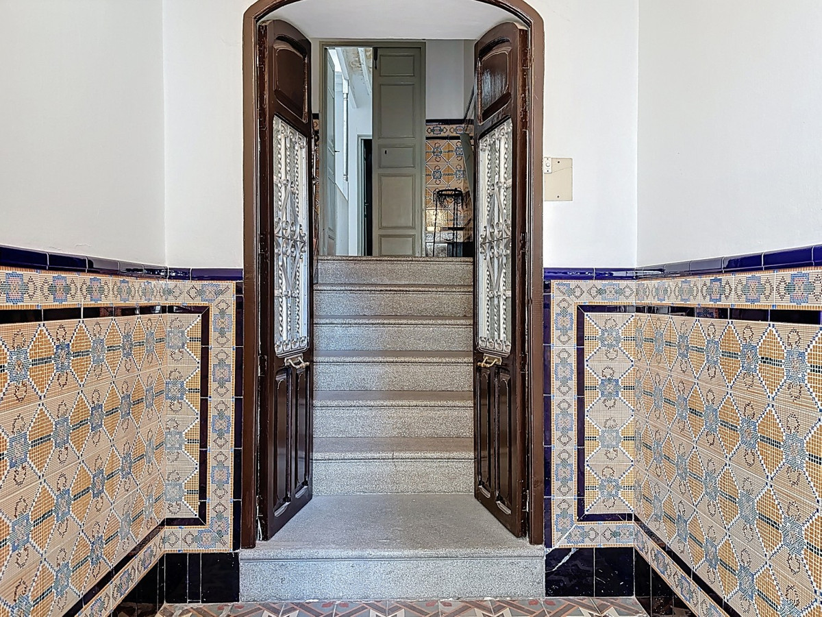 Se vende Pareada de 8 dormitorios en Costa Del Sol East, Málaga, España