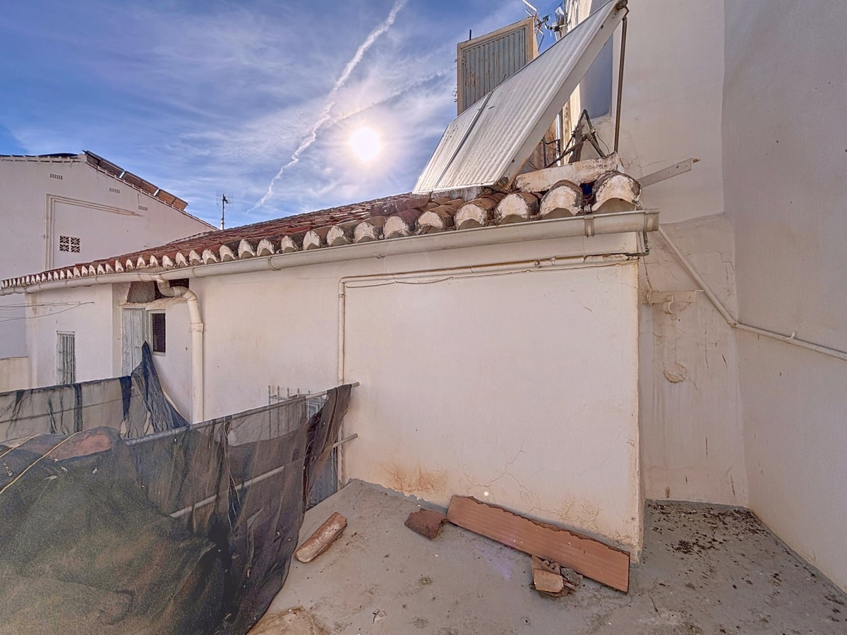 Se vende Pareada de 8 dormitorios en Costa Del Sol East, Málaga, España