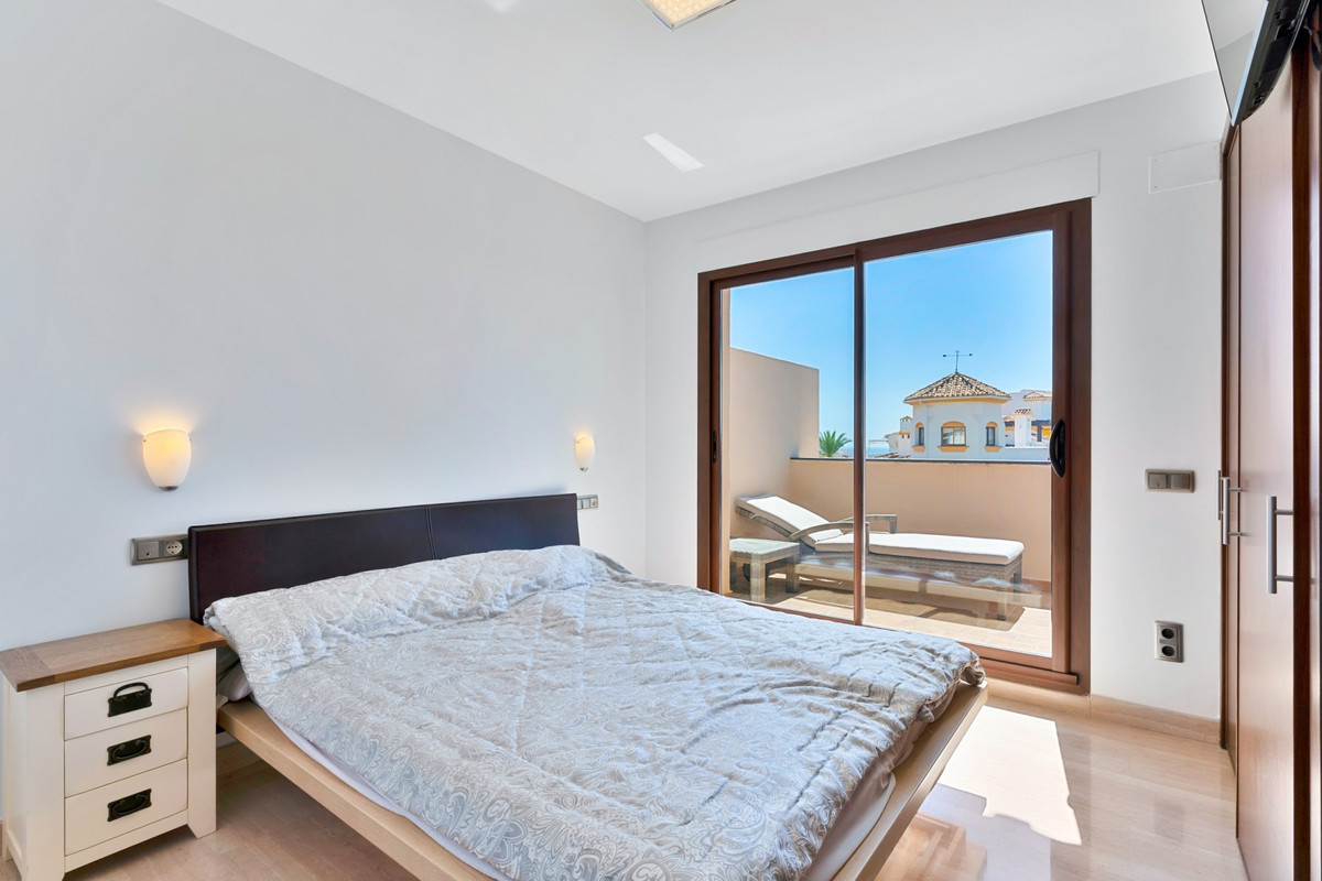 3 Bed Apartment for sale in Nueva Andalucía Costa Del Sol, Málaga, Spain