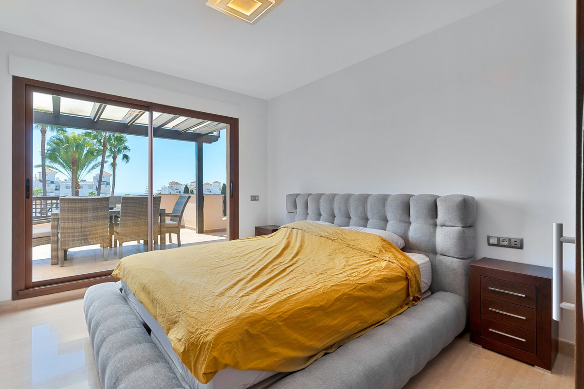 3 Bed Apartment for sale in Nueva Andalucía Costa Del Sol, Málaga, Spain