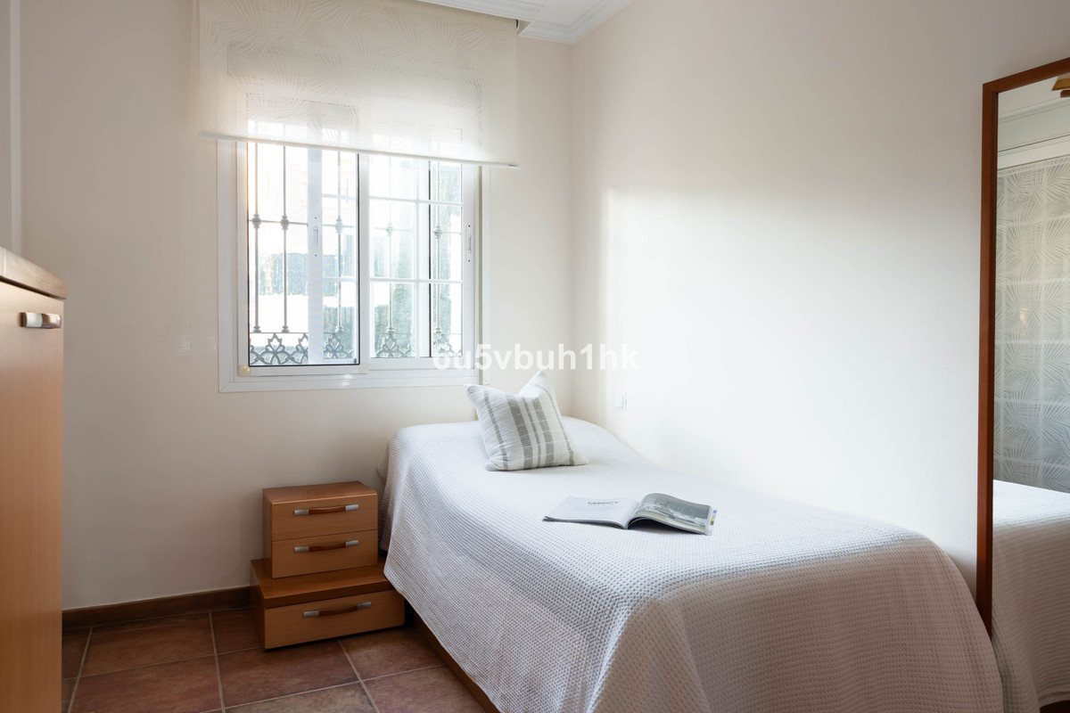 5 Bed Townhouse for sale in Málaga Costa Del Sol, Málaga, Spain