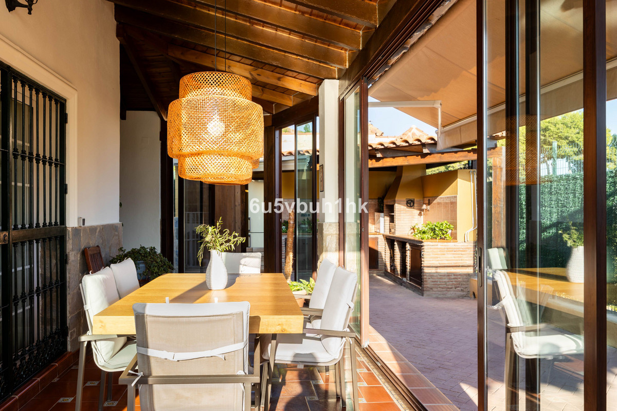 5 Bed Townhouse for sale in Málaga Costa Del Sol, Málaga, Spain