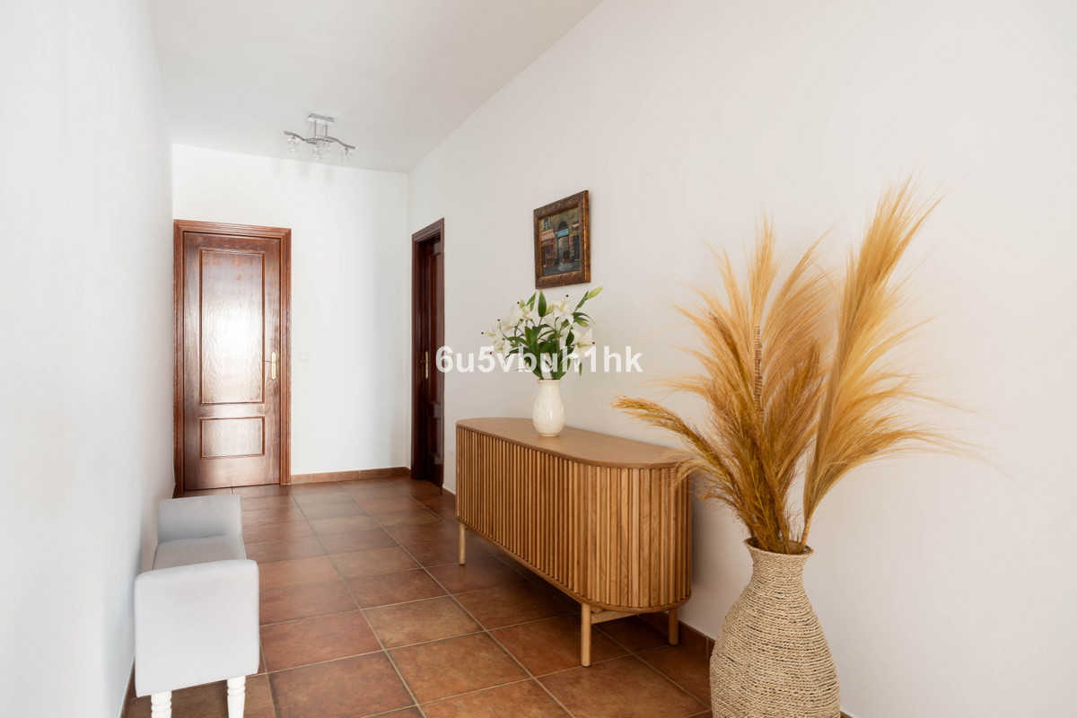 5 Bed Townhouse for sale in Málaga Costa Del Sol, Málaga, Spain