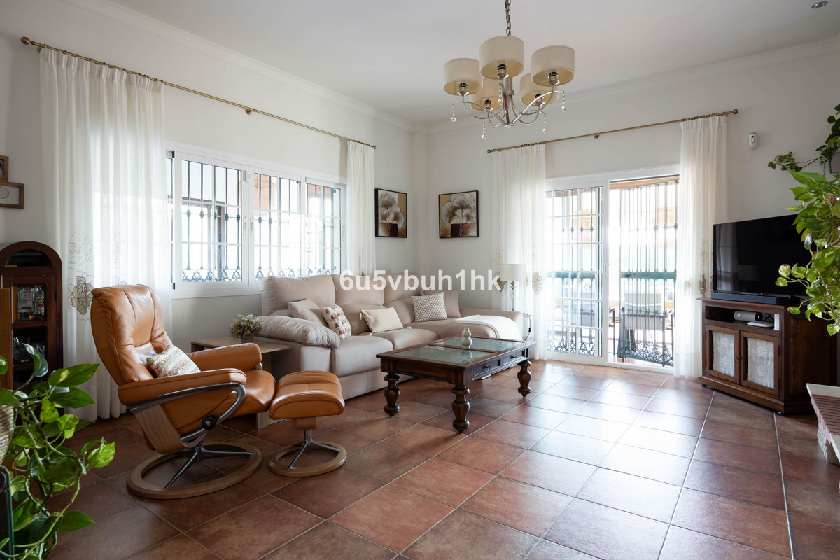 5 Bed Townhouse for sale in Málaga Costa Del Sol, Málaga, Spain